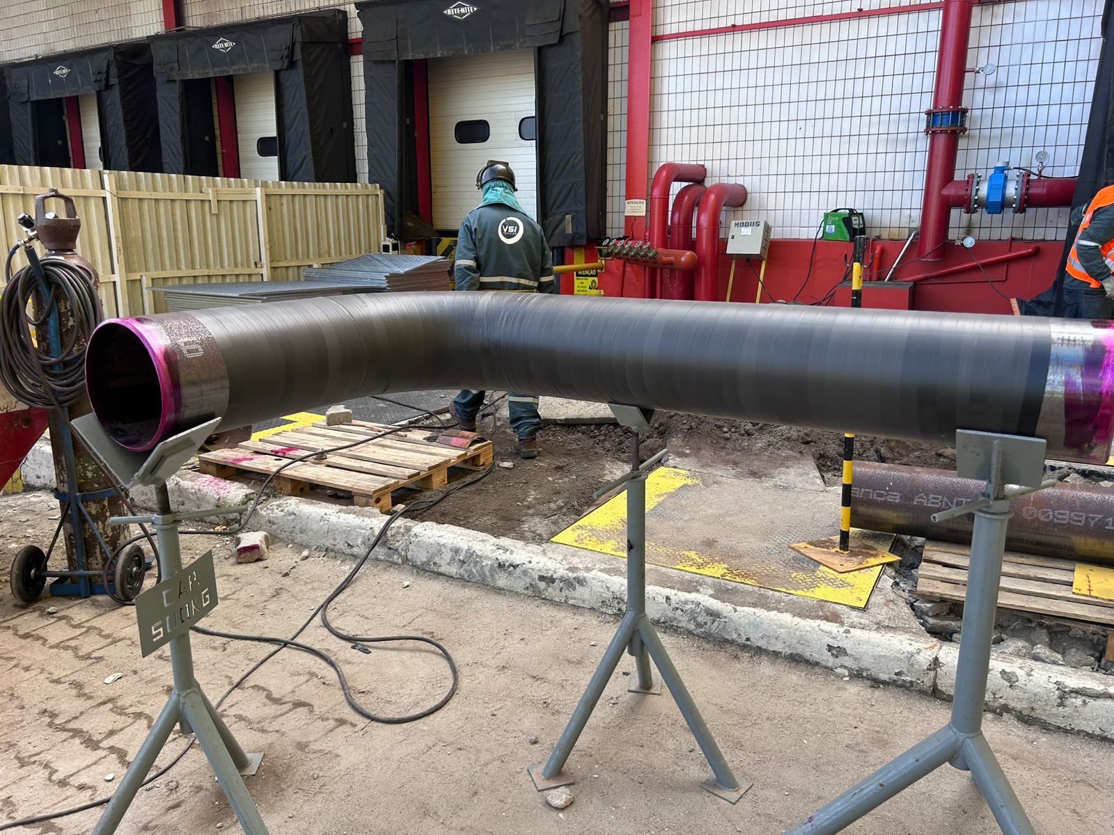 Tubulação industrial fabricada para a fábrica da Garoto